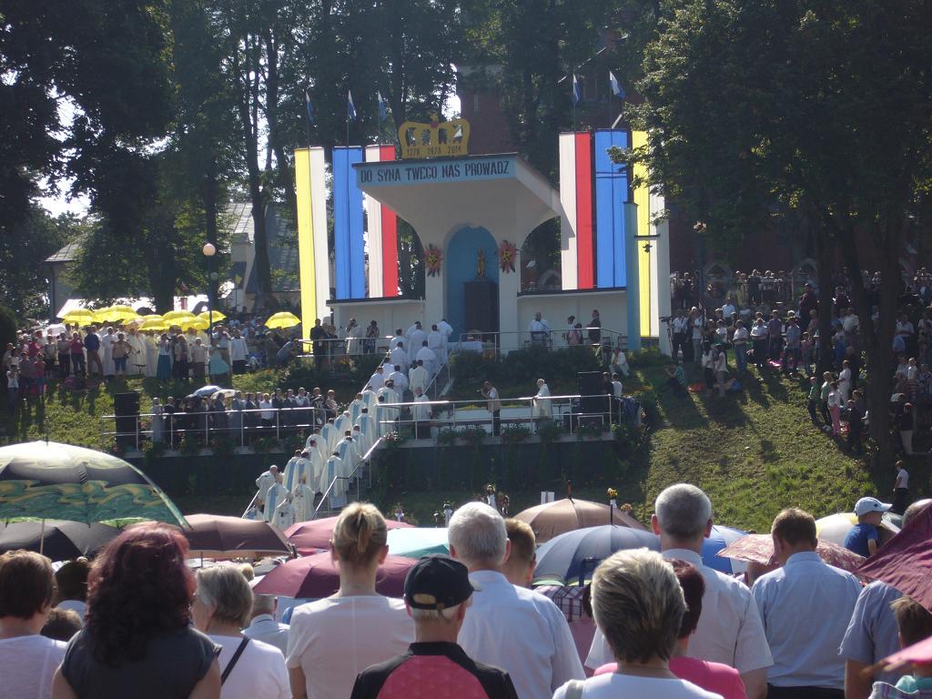 p1070674 V Rowerową Pielgrzymkę do Wąwolnicy