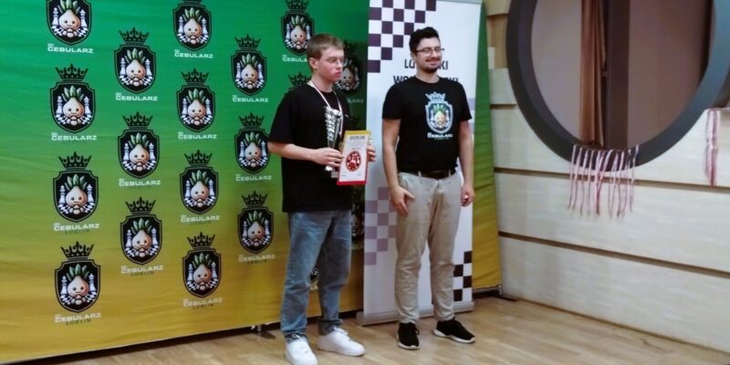 Wicemistrzostwo województwa! To&nbsp;ogromny sukces naszego szachisty.